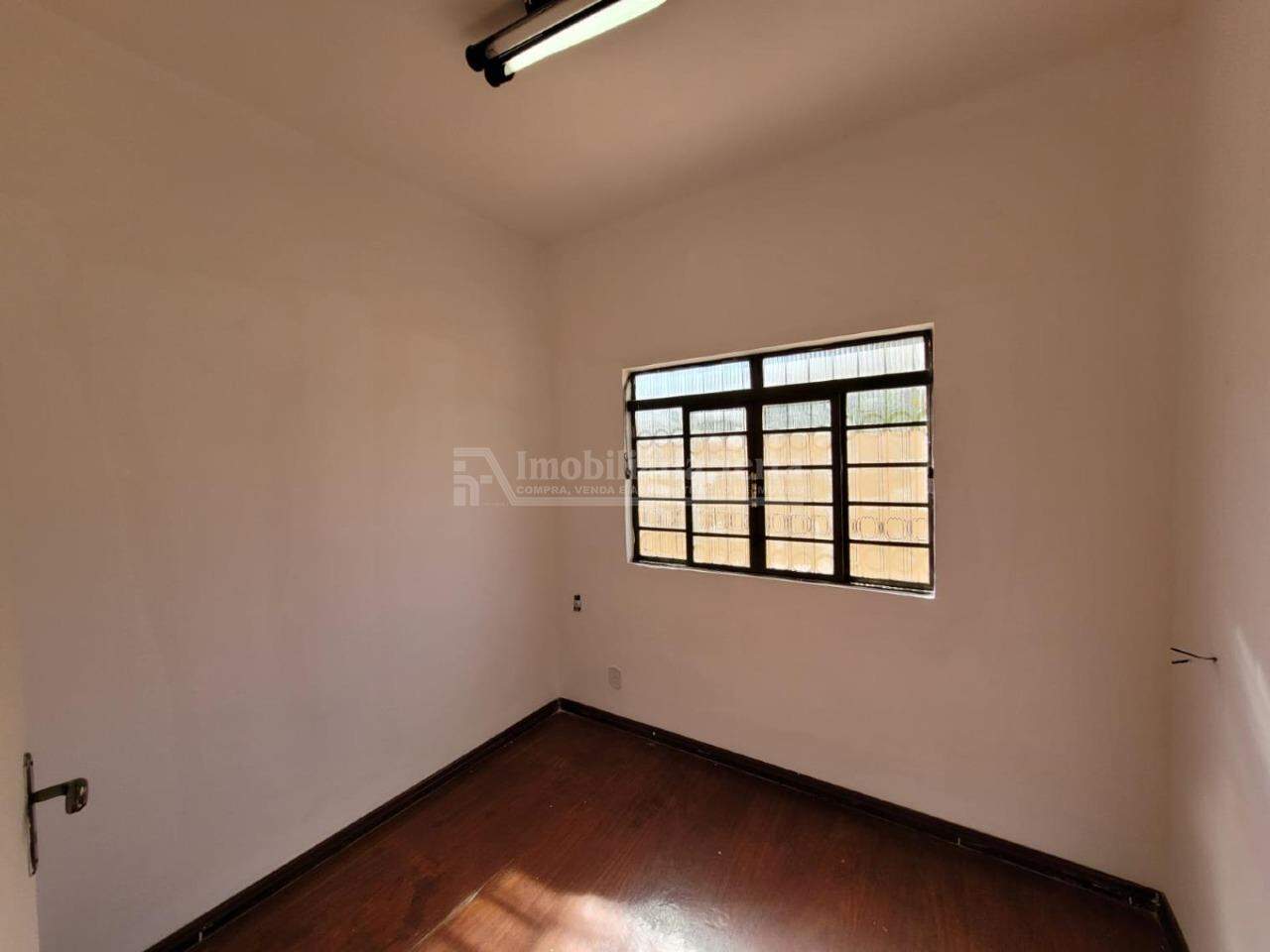 Casa com 4 quartos sendo 3 suítes no Jardim Itaipú em Dourados/MS — foto 9