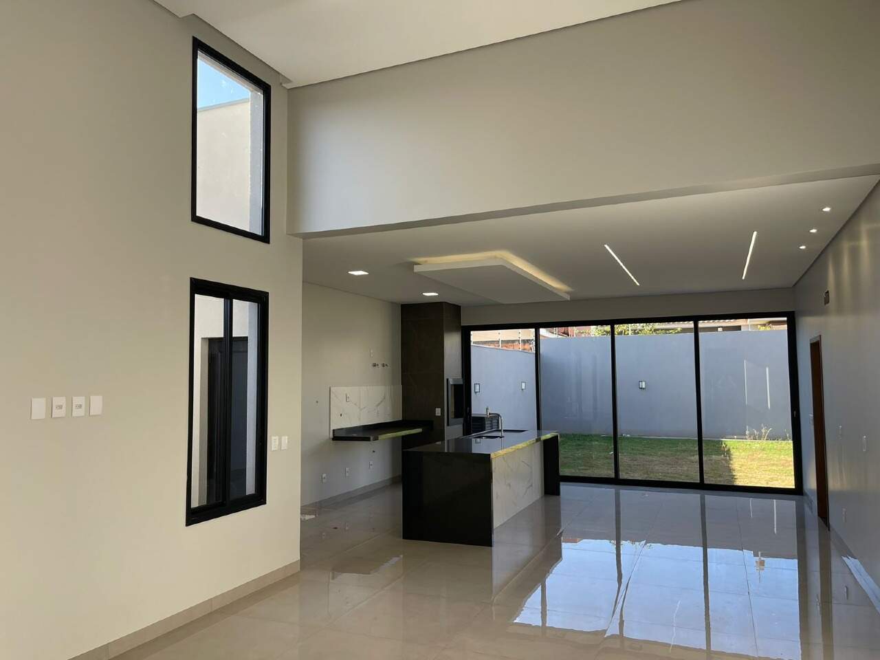 Casa com 2 quartos sendo 1 suíte no Jardim Cristhais em Dourados/MS — foto 4