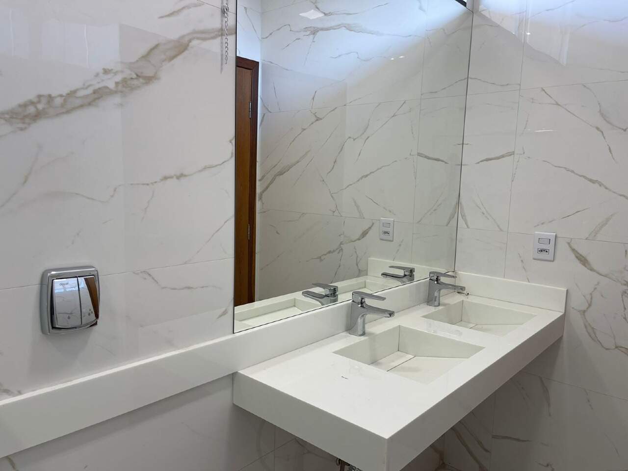 Casa com 2 quartos sendo 1 suíte no Jardim Cristhais em Dourados/MS — foto 14