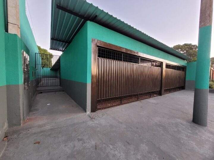 Kitnet com 2 quartos no Jardim Monte Alegre em Dourados/MS
