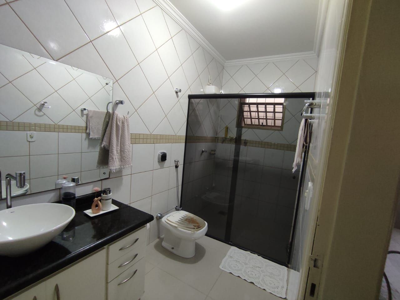 Casa com 4 quartos sendo 1 suíte no BNH II Plano em Dourados/MS — foto 23
