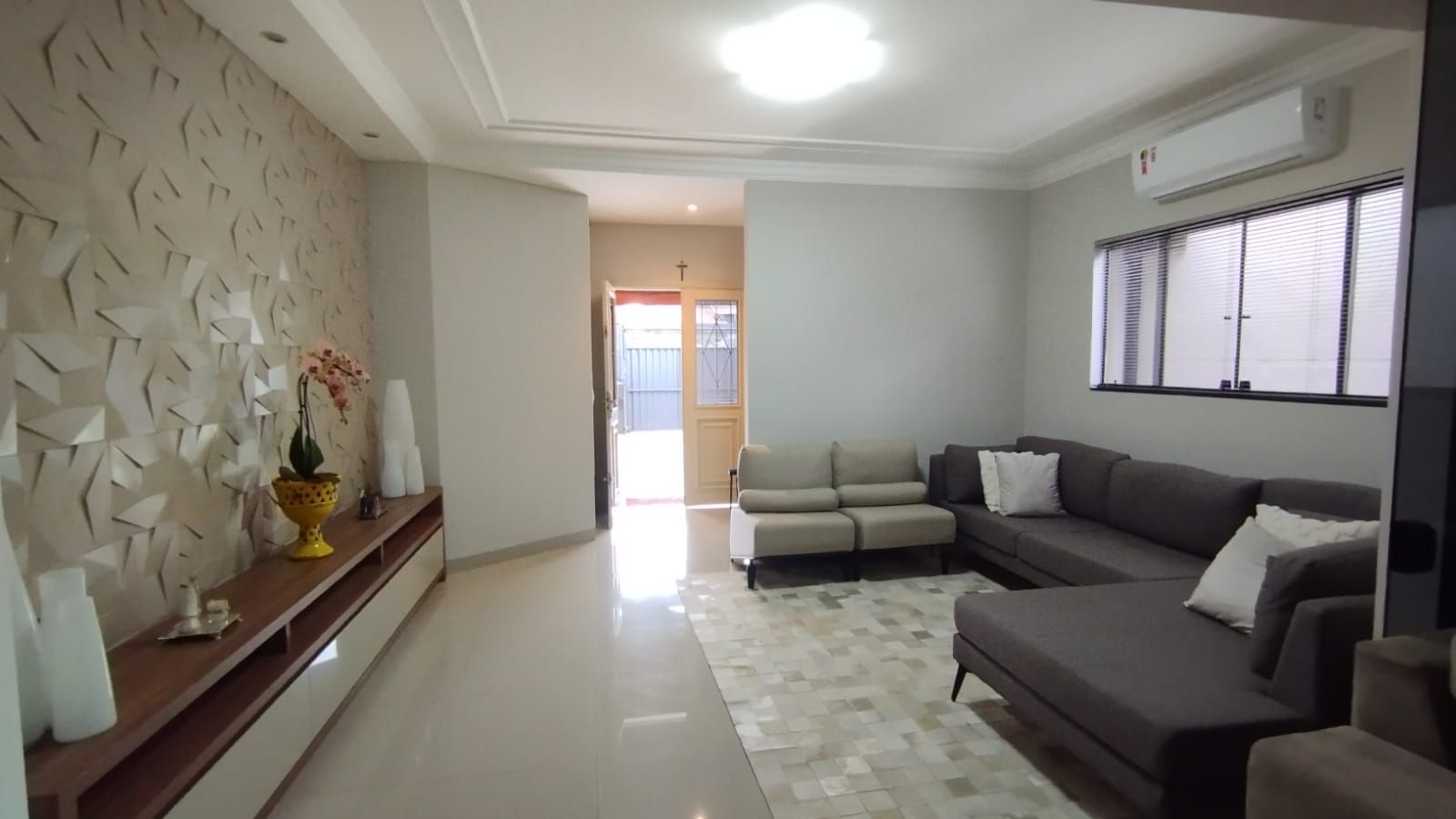 Casa com 4 quartos sendo 1 suíte no BNH II Plano em Dourados/MS — foto 7