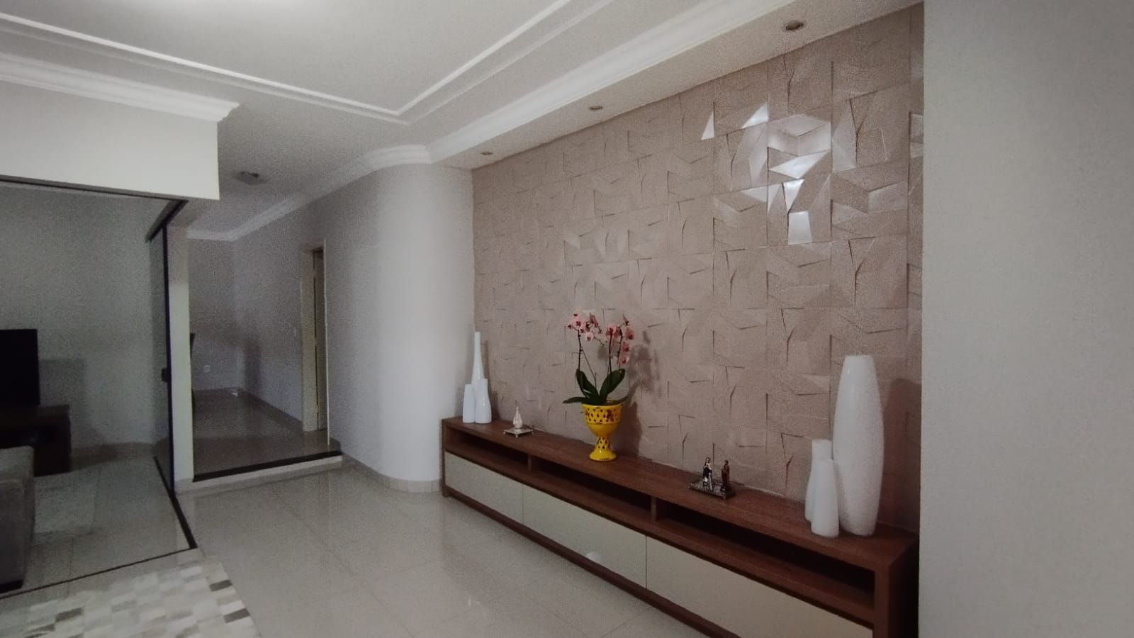 Casa com 4 quartos sendo 1 suíte no BNH II Plano em Dourados/MS — foto 8