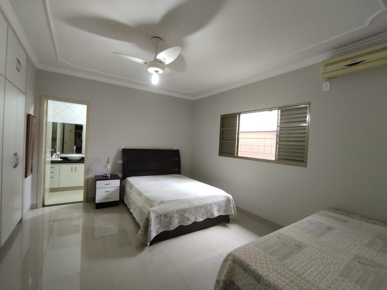 Casa com 4 quartos sendo 1 suíte no BNH II Plano em Dourados/MS — foto 13