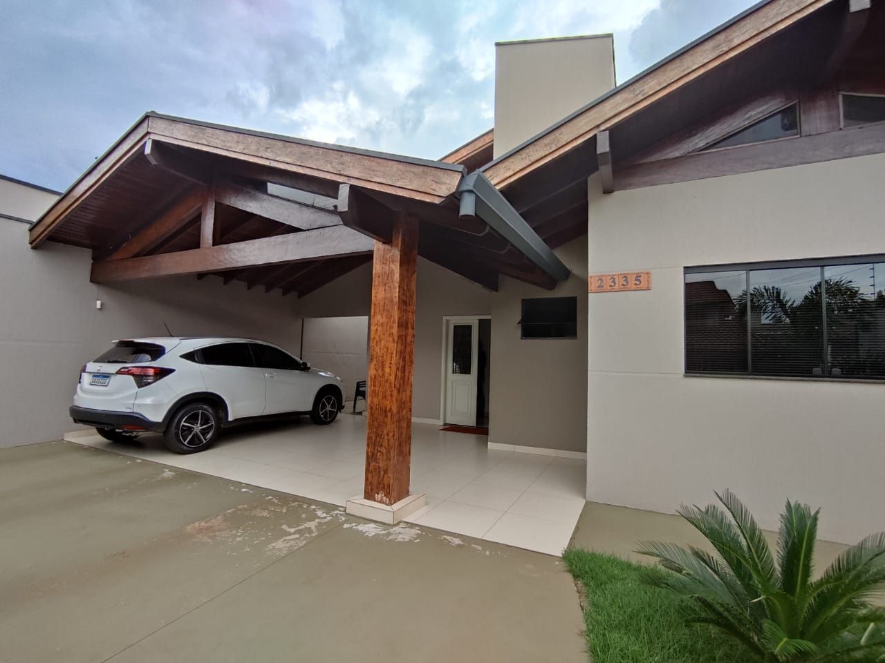 Casa com 4 quartos sendo 1 suíte no BNH II Plano em Dourados/MS — foto 3