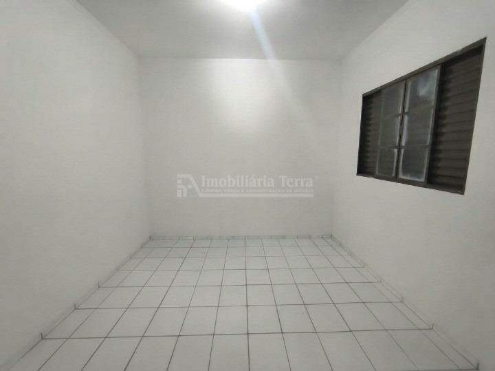 Kitnet com 2 quartos no Jardim Tropical em Dourados/MS — foto 5
