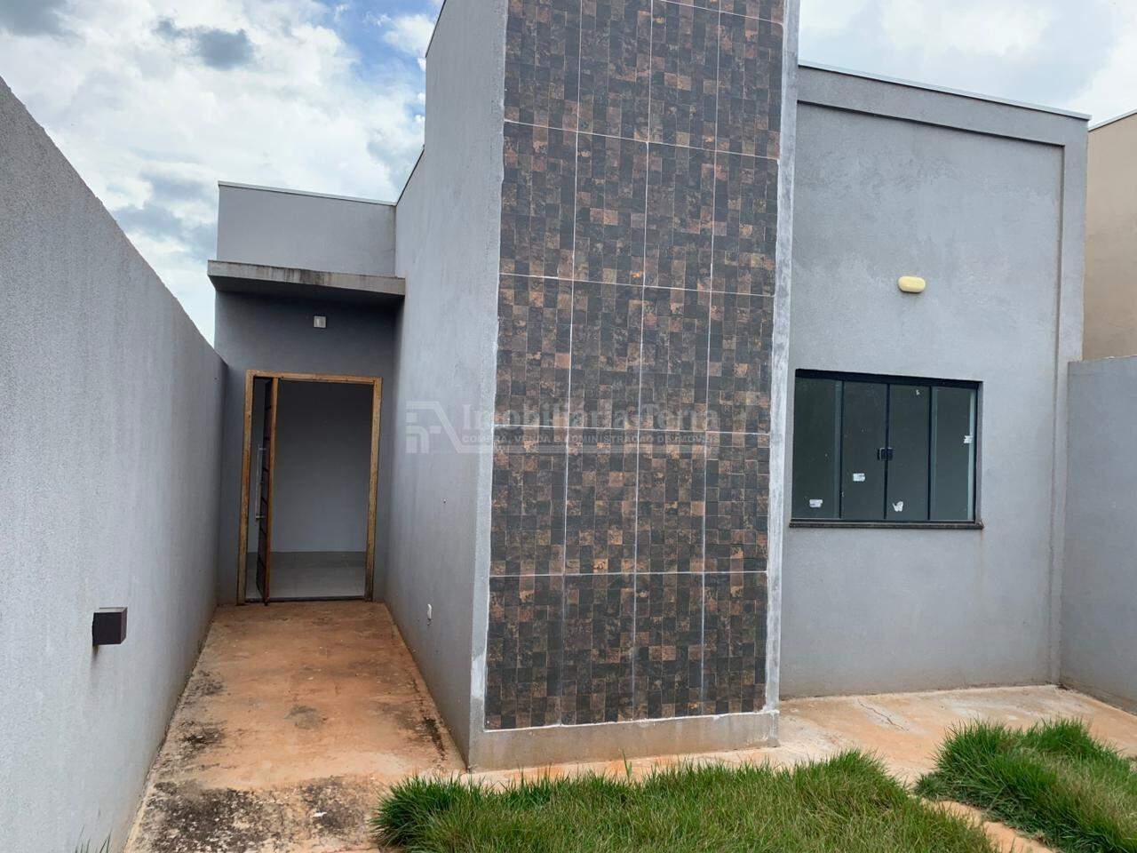 Casa com 2 quartos sendo 1 suíte no Jardim Cristhais em Dourados/MS — foto 2