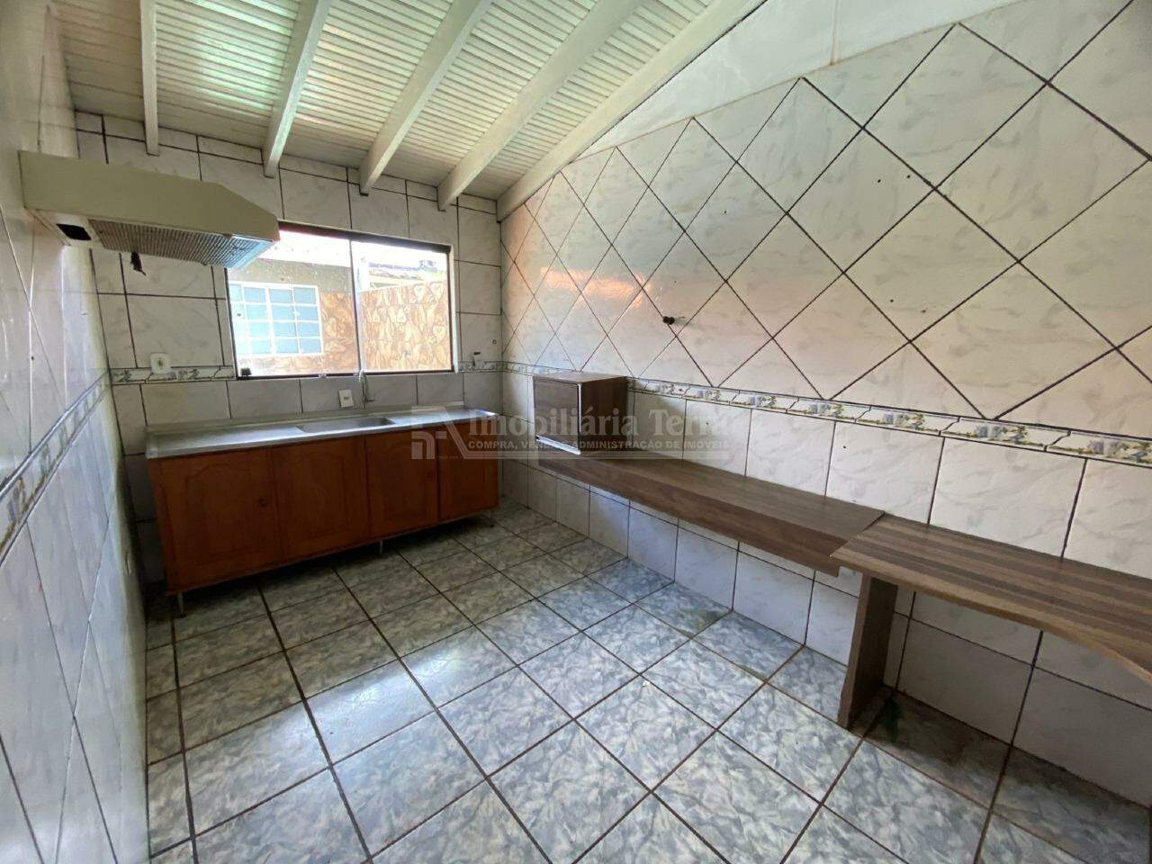 Casa com 4 quartos sendo 1 suíte no Bnh IV Plano em Dourados/MS — foto 3