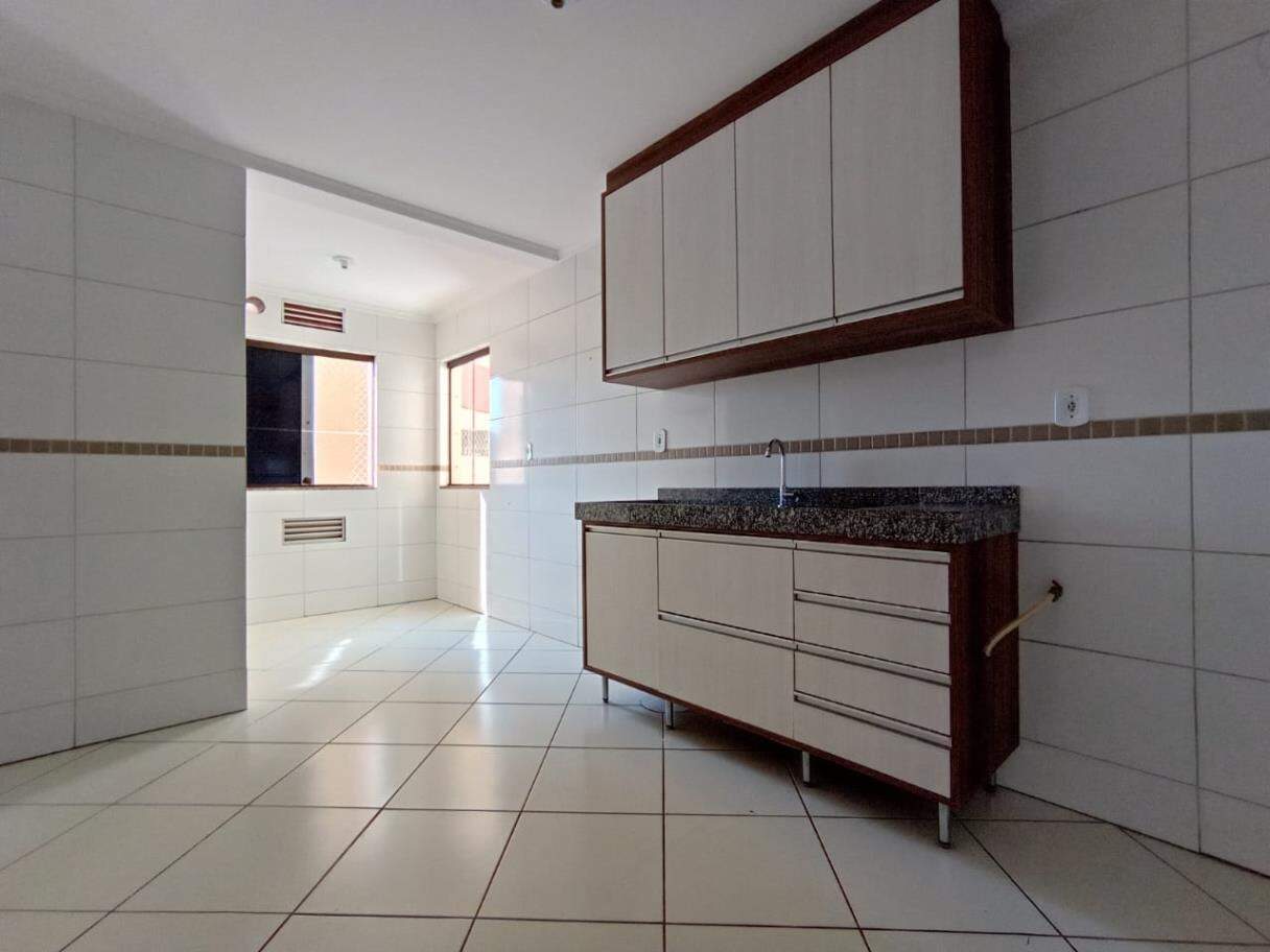 Apartamento no Jardim Tropical, foto 4 de 11