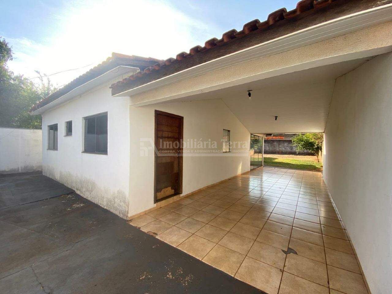 Casa com 3 quartos sendo 1 suíte no Jardim João Paulo II em Dourados/MS — foto 2