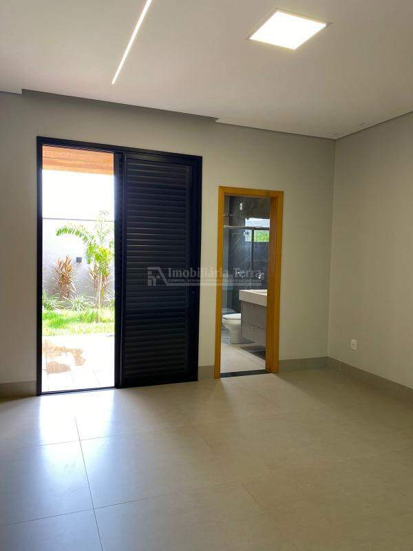 Casa com 3 quartos sendo 1 suíte no Porto Royale em Dourados/MS — foto 12