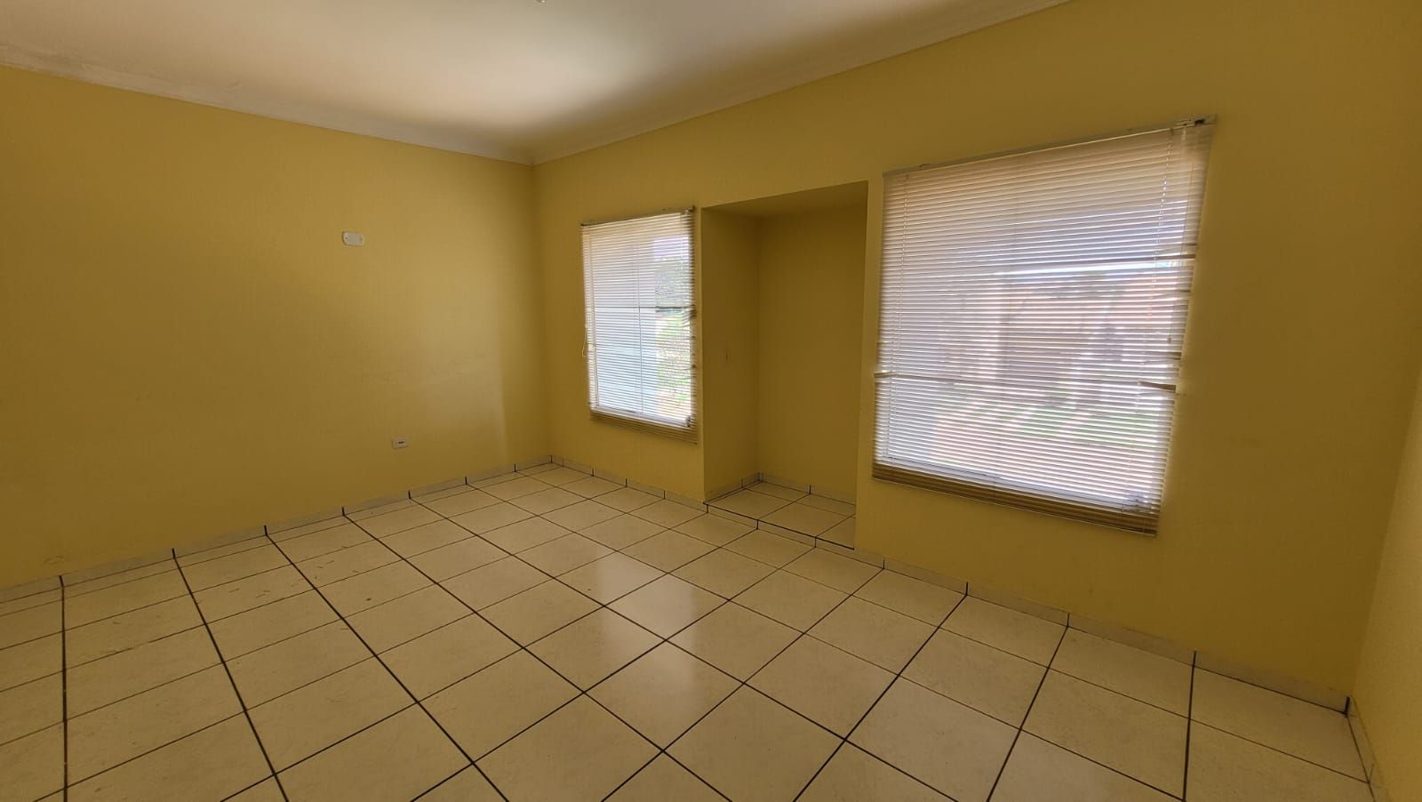 Casa com 4 quartos sendo 1 suíte no Jardim Europa em Dourados/MS — foto 5