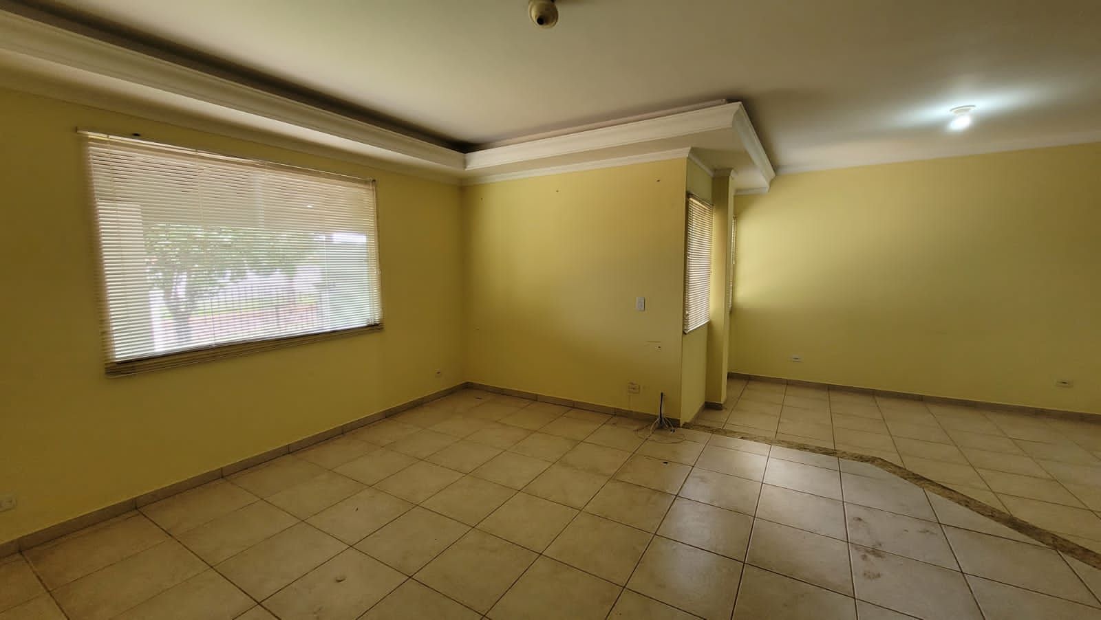 Casa com 4 quartos sendo 1 suíte no Jardim Europa em Dourados/MS — foto 12