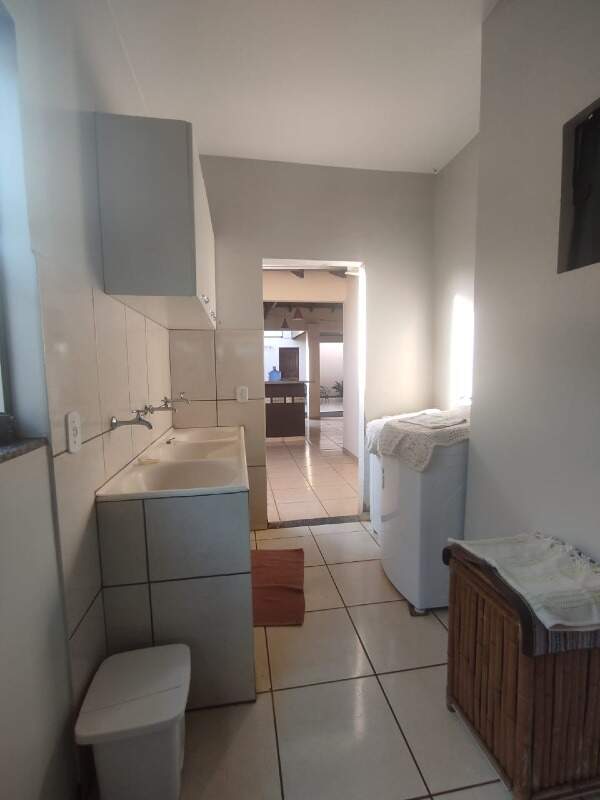 Casa com 4 quartos no Vila São Francisco em Dourados/MS — foto 19