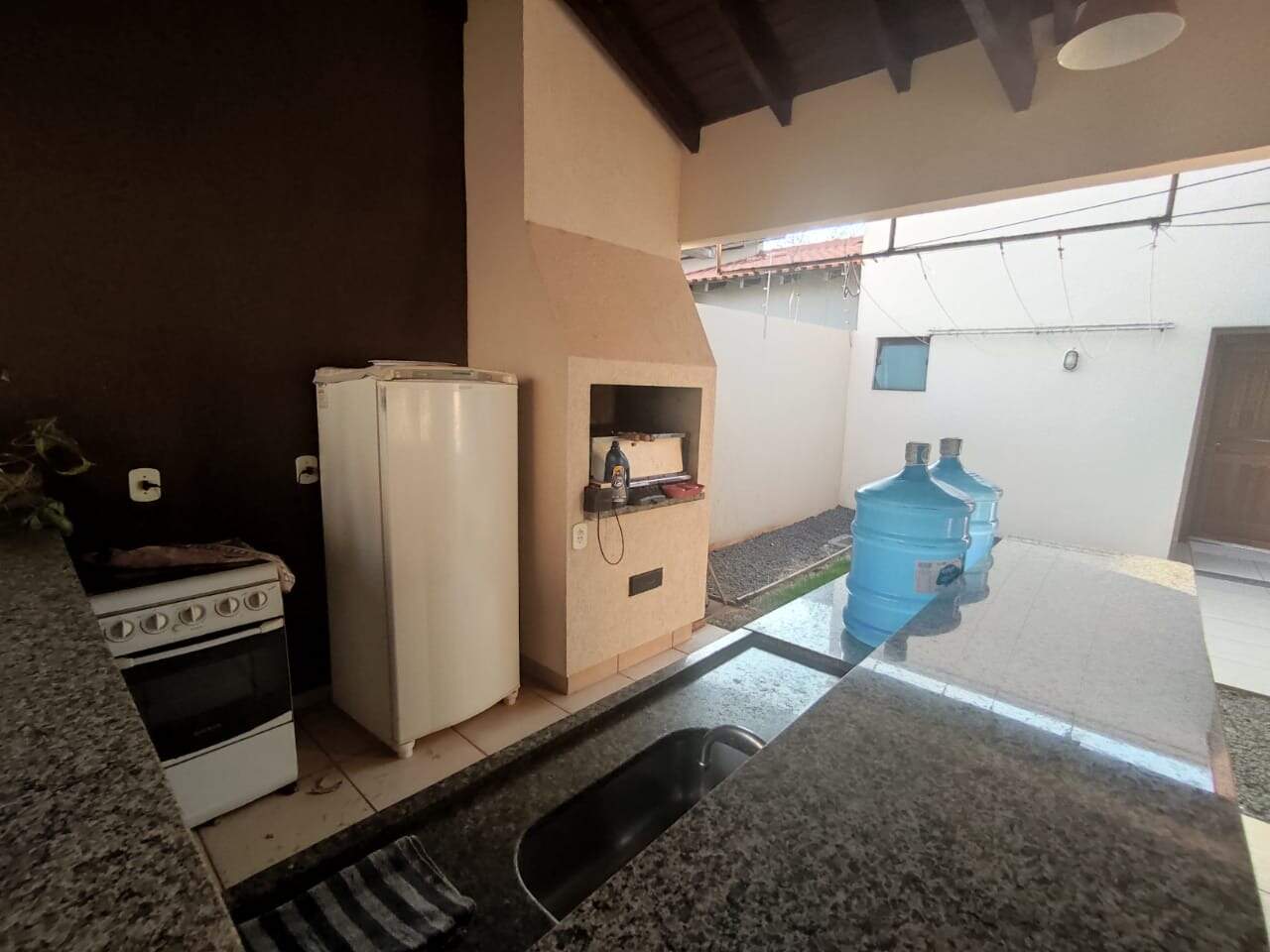 Casa com 4 quartos no Vila São Francisco em Dourados/MS — foto 16