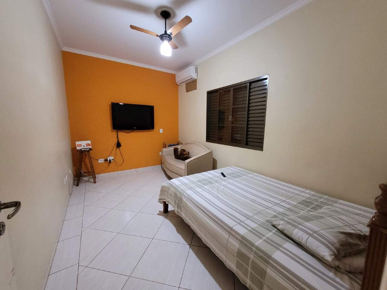 Casa com 5 quartos sendo 2 suítes no Centro em Dourados/MS — foto 5