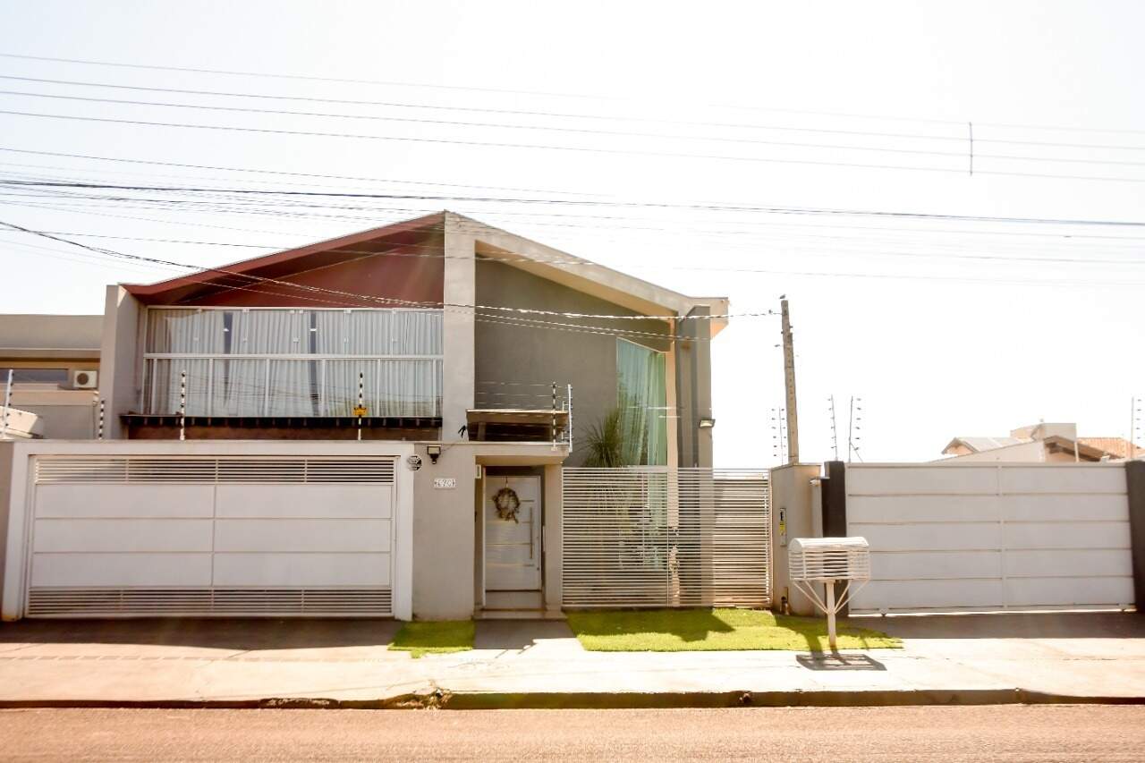 Casa no Parque Alvorada, foto 1 de 29
