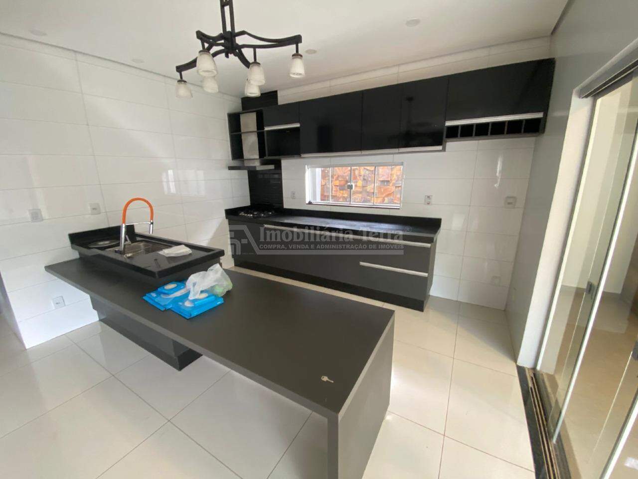 Casa com 3 quartos sendo 1 suíte no BNH II Plano em Dourados/MS — foto 7