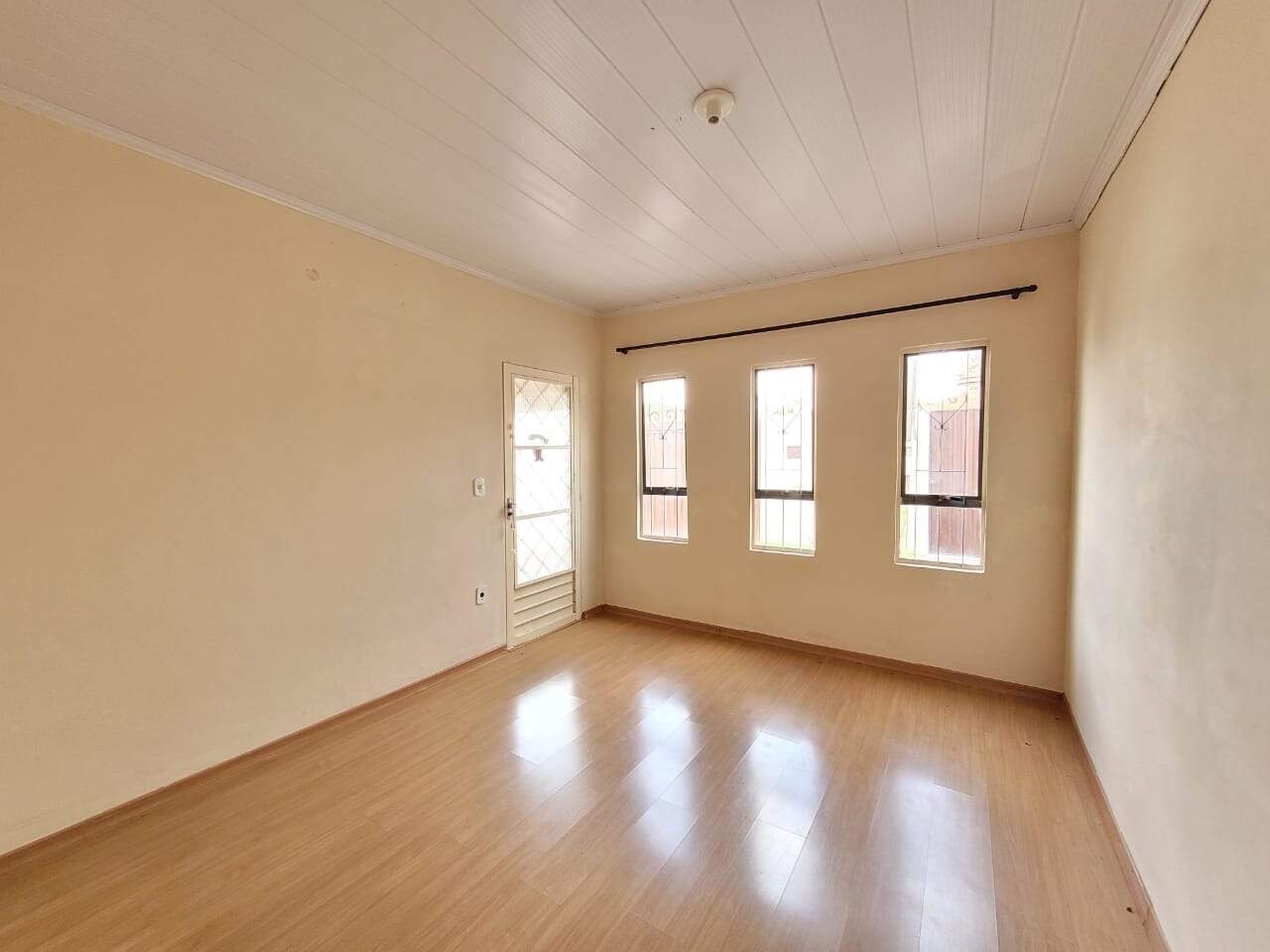 Casa com 3 quartos no Jardim Aline em Dourados/MS — foto 4