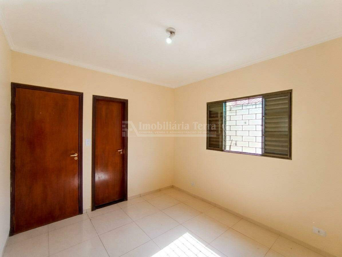 Casa com 3 quartos sendo 1 suíte no Jardim Maracanã em Dourados/MS — foto 7