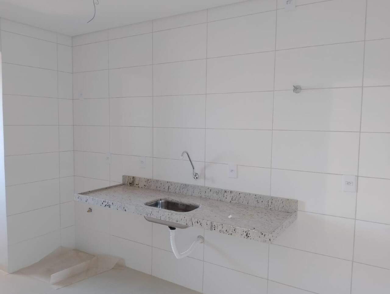 Apartamento com 3 quartos sendo 1 suíte no Jardim Central em Dourados/MS — foto 3