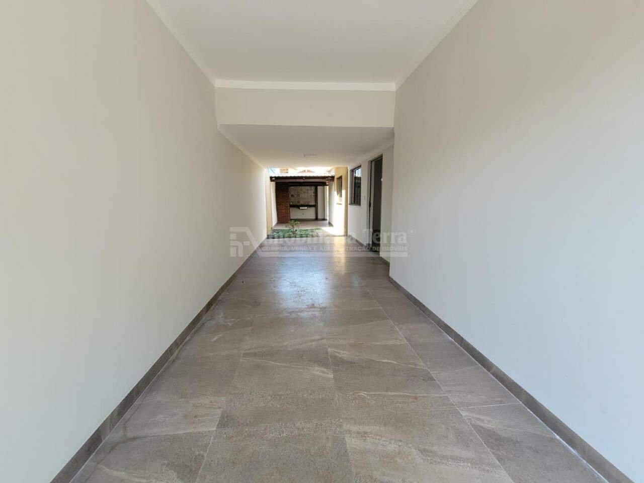 Casa com 3 quartos sendo 1 suíte no Vila Corumbá em Dourados/MS — foto 2