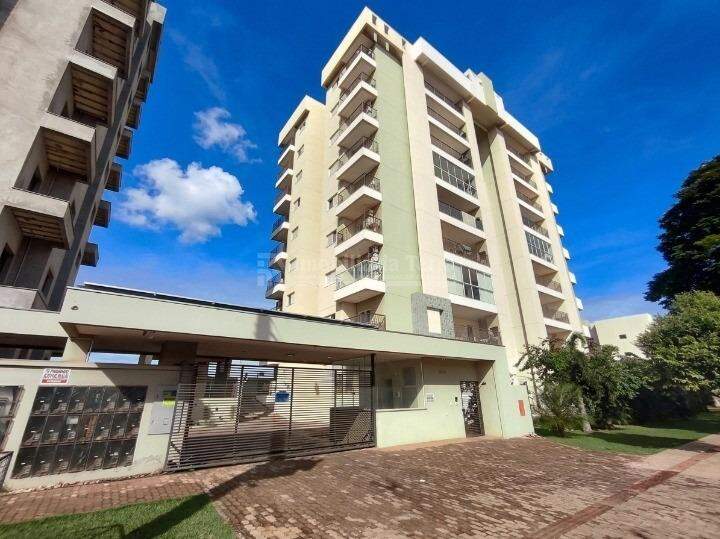 Apartamento com 3 quartos no Vila Maxwell em Dourados/MS