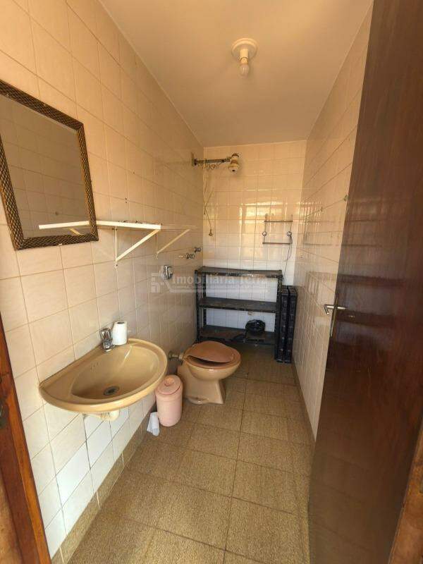 Casa com 6 quartos sendo 2 suítes no Jardim América em Dourados/MS — foto 16