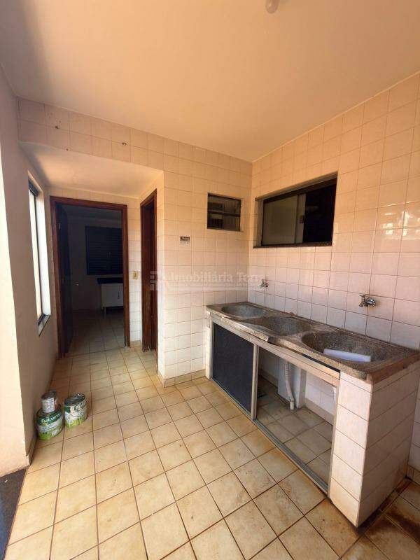 Casa com 6 quartos sendo 2 suítes no Jardim América em Dourados/MS — foto 17