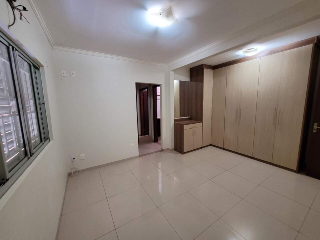Casa com 7 quartos sendo 3 suítes no Vila Planalto em Dourados/MS — foto 10