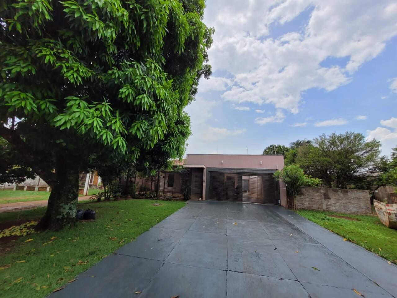 Casa com 7 quartos sendo 3 suítes no Vila Planalto em Dourados/MS — foto 2