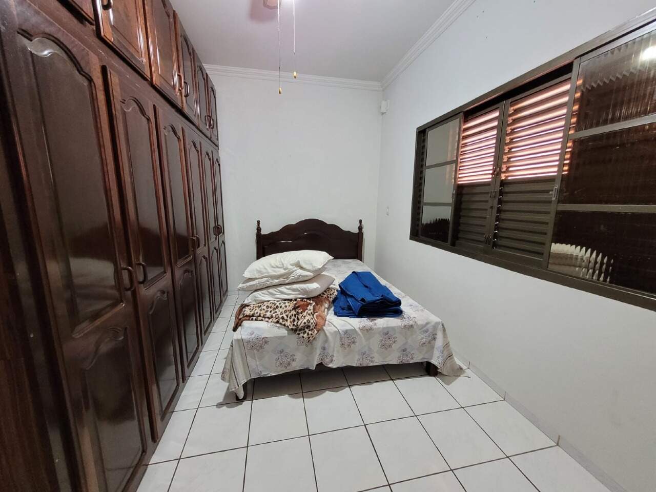 Casa com 7 quartos sendo 3 suítes no Vila Planalto em Dourados/MS — foto 12