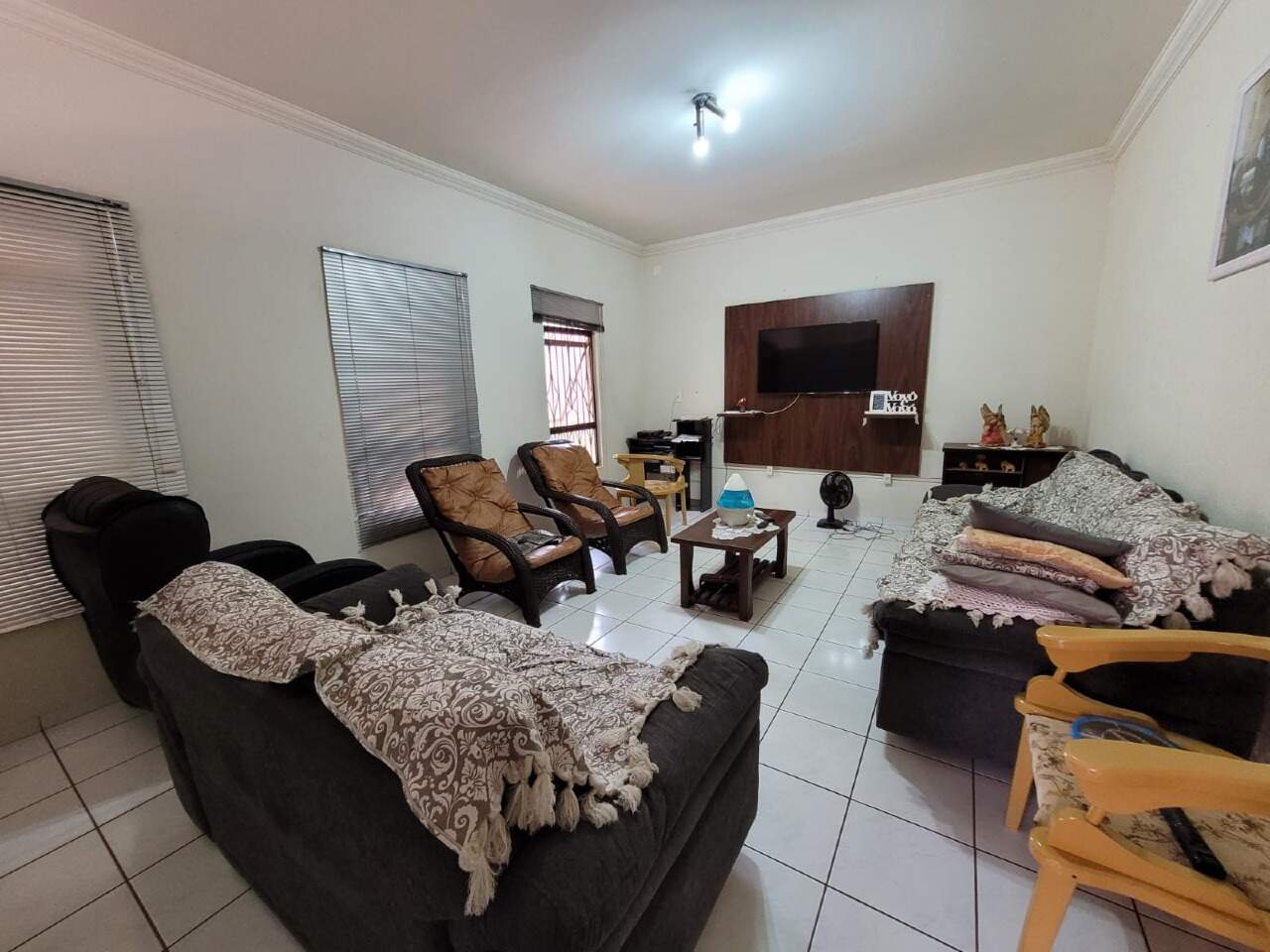Casa com 7 quartos sendo 3 suítes no Vila Planalto em Dourados/MS — foto 6