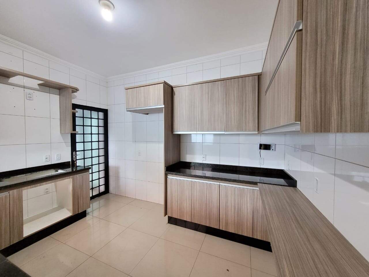 Casa com 3 quartos sendo 1 suíte no Alto das Paineiras em Dourados/MS — foto 6