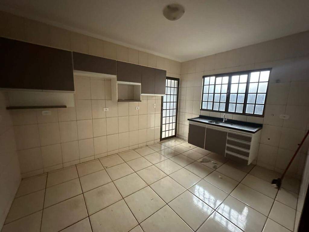 Casa com 3 quartos sendo 1 suíte no Parque Alvorada em Dourados/MS — foto 4