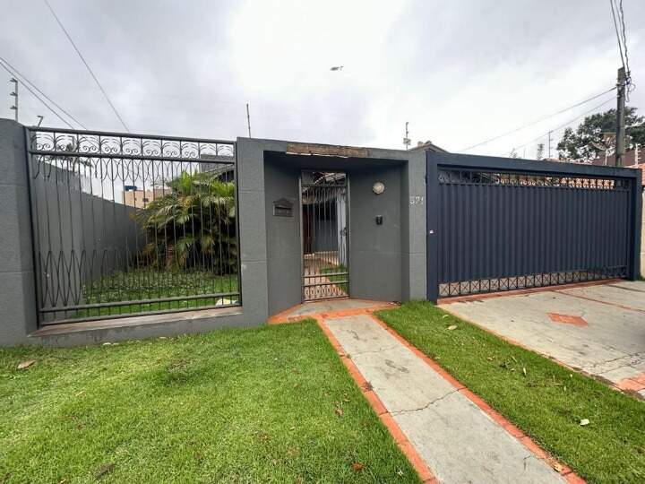 Casa com 3 quartos sendo 1 suíte no Parque Alvorada em Dourados/MS — foto 1