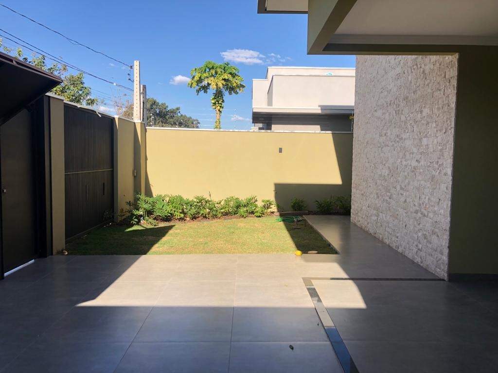 Casa com 3 quartos sendo 1 suíte no Jardim Cristhais em Dourados/MS — foto 2
