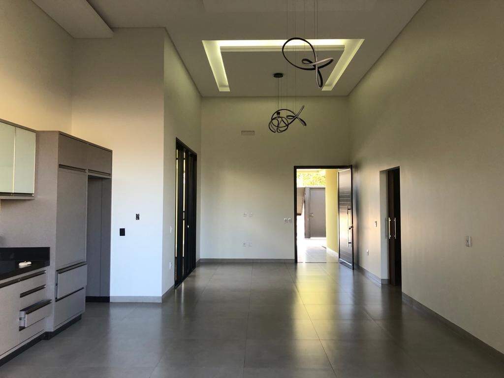 Casa com 3 quartos sendo 1 suíte no Jardim Cristhais em Dourados/MS — foto 5
