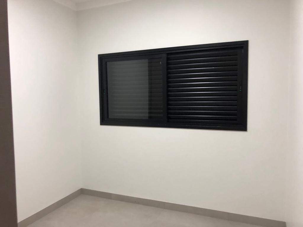 Casa com 3 quartos sendo 1 suíte no Jardim Cristhais em Dourados/MS — foto 13