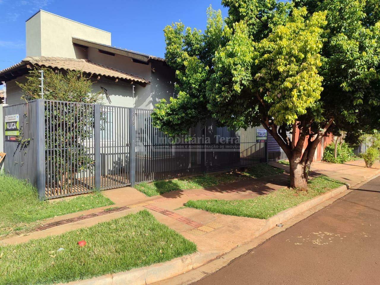 Casa com 2 quartos no Jardim Cristhais em Dourados/MS — foto 2