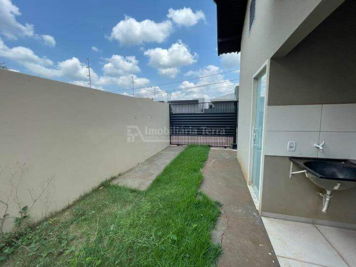 Casa com 2 quartos no Jardim Cristhais em Dourados/MS — foto 3