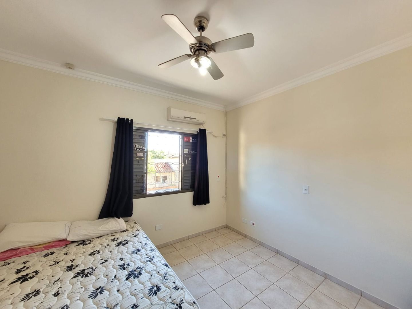 Casa com 5 quartos sendo 3 suítes no Vila Progresso em Dourados/MS — foto 8