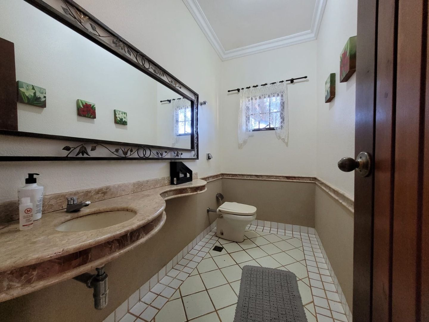 Casa com 5 quartos sendo 3 suítes no Vila Progresso em Dourados/MS — foto 20