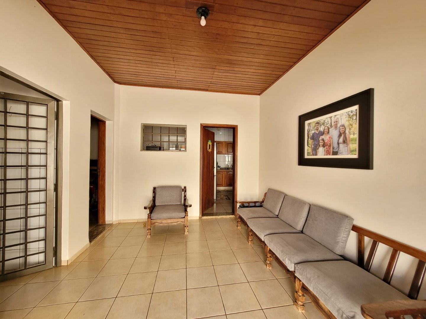 Casa com 5 quartos sendo 3 suítes no Vila Progresso em Dourados/MS — foto 6