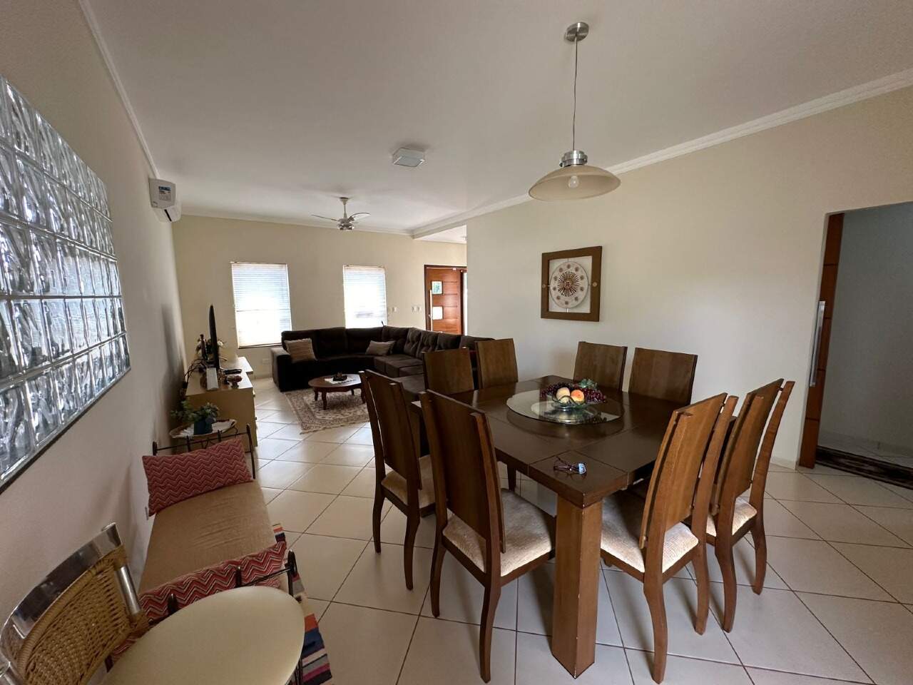 Casa com 4 quartos sendo 1 suíte no Jardim Girassol em Dourados/MS — foto 5