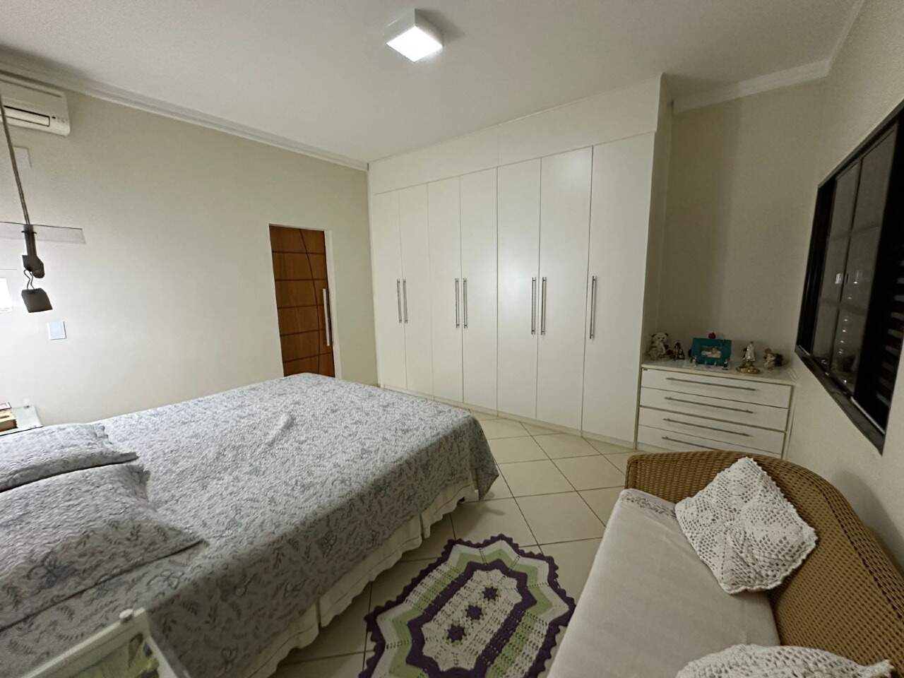 Casa com 4 quartos sendo 1 suíte no Jardim Girassol em Dourados/MS — foto 7