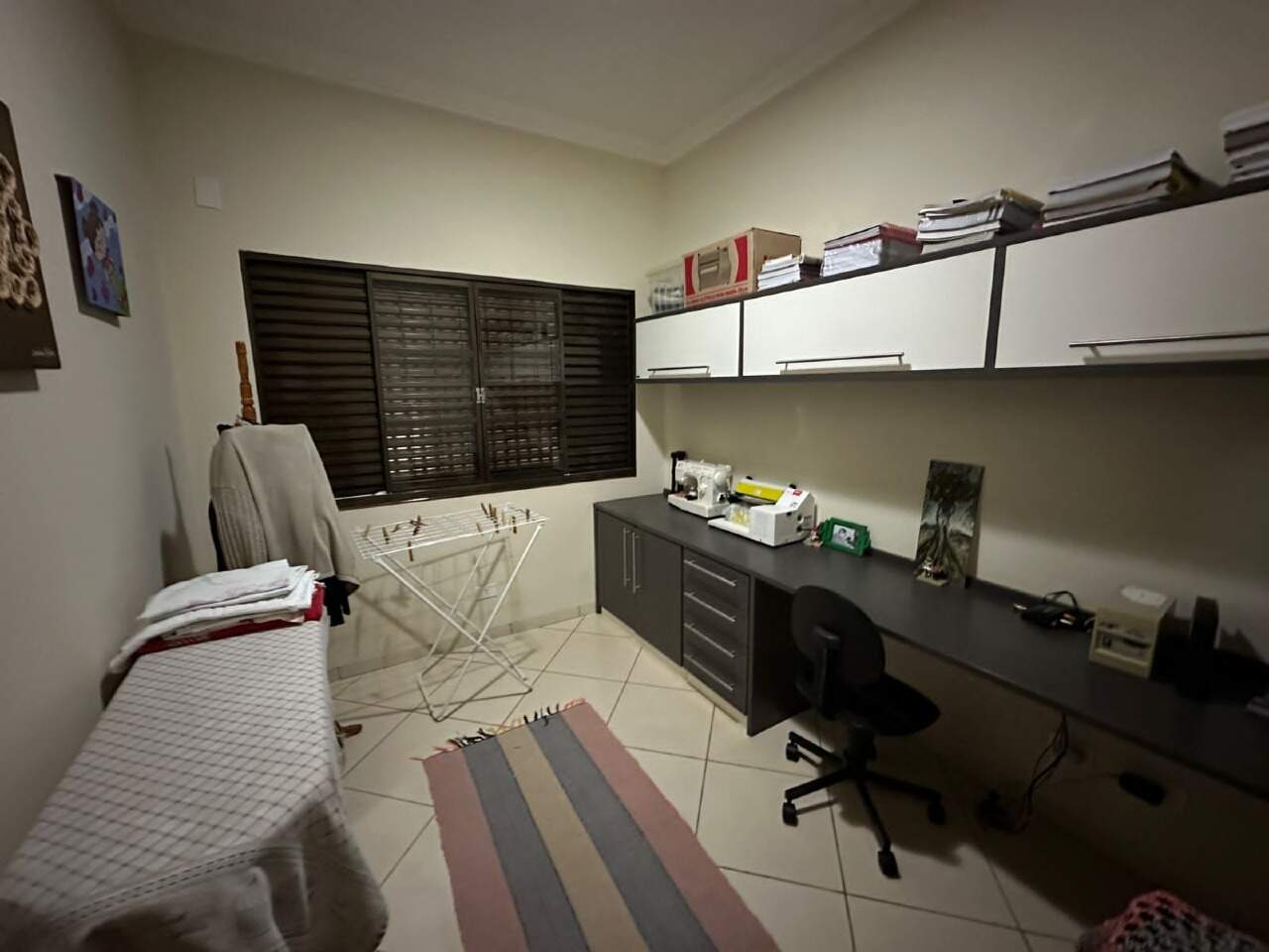 Casa com 4 quartos sendo 1 suíte no Jardim Girassol em Dourados/MS — foto 10