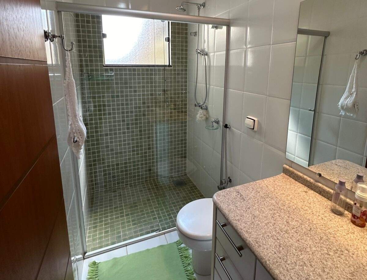 Casa com 4 quartos sendo 1 suíte no Jardim Girassol em Dourados/MS — foto 12