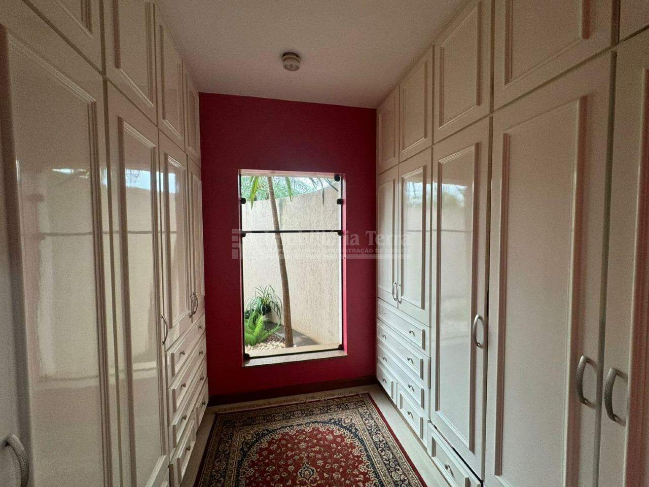 Casa com 4 quartos sendo 2 suítes no Vila Tonani I em Dourados/MS — foto 12