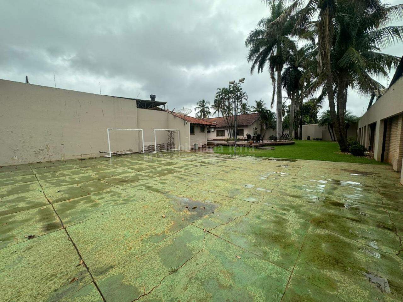 Casa com 4 quartos sendo 2 suítes no Vila Tonani I em Dourados/MS — foto 25